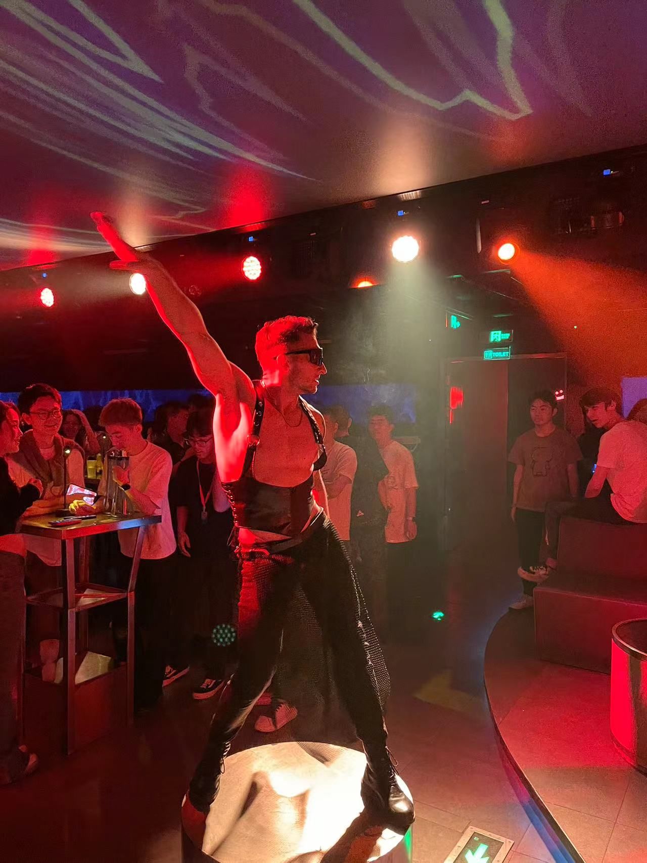 重庆单人商务ktv-九龙坡区ktv预定